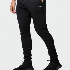 Muscle Nation Classic Tapered Joggers - Black Welcome To The Club