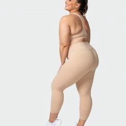 Muscle Nation Signature Scrunch 7/8 Leggings - Brown Sugar Mini Cheetah Print Welcome To The Club 16 Muscle Nation Signature Scrunch 7/8 Leggings - Brown Sugar Mini Cheetah Print Welcome To The Club