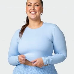 Muscle Nation Welcome To The Club MN Everyday Cropped Long Sleeve Top - Periwinkle