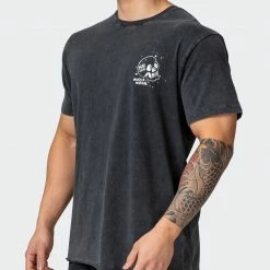 Muscle Nation Welcome To The Club Mens Graffiti Tag Oversized Vintage Tee - Washed Black