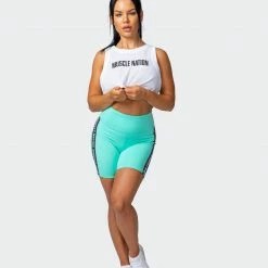 Muscle Nation Agile Ultra Cropped Tank - White Womens