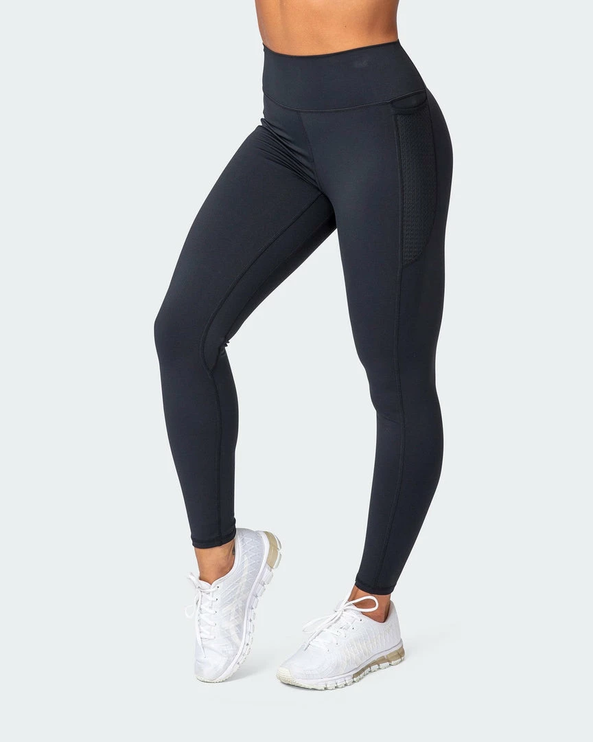 Muscle Nation AMRAP Ankle Length Leggings - Black 9 Muscle Nation AMRAP Ankle Length Leggings - Black