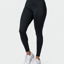 Muscle Nation Signature Scrunch Ankle Length Leggings - Black 30% EOFY SALE 12 Muscle Nation Signature Scrunch Ankle Length Leggings - Black 30% EOFY SALE