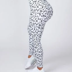 Muscle Nation 30% EOFY SALE Signature Scrunch Ankle Length Leggings - Snow Leopard 11 Muscle Nation 30% EOFY SALE Signature Scrunch Ankle Length Leggings - Snow Leopard