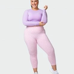 Muscle Nation MN Everyday Cropped Long Sleeve Top - Lilac Welcome To The Club