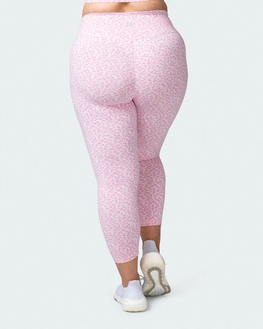 Muscle Nation Signature Scrunch 7/8 Leggings - Rose Quartz Mini Cheetah Print 8 Muscle Nation Signature Scrunch 7/8 Leggings - Rose Quartz Mini Cheetah Print