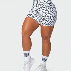 Muscle Nation Signature Scrunch Bike Shorts - Snow Leopard 12 Muscle Nation Signature Scrunch Bike Shorts - Snow Leopard