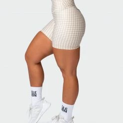 Muscle Nation Everyday Scrunch Bike Shorts - Houndstooth Print 30% EOFY SALE 12 Muscle Nation Everyday Scrunch Bike Shorts - Houndstooth Print 30% EOFY SALE