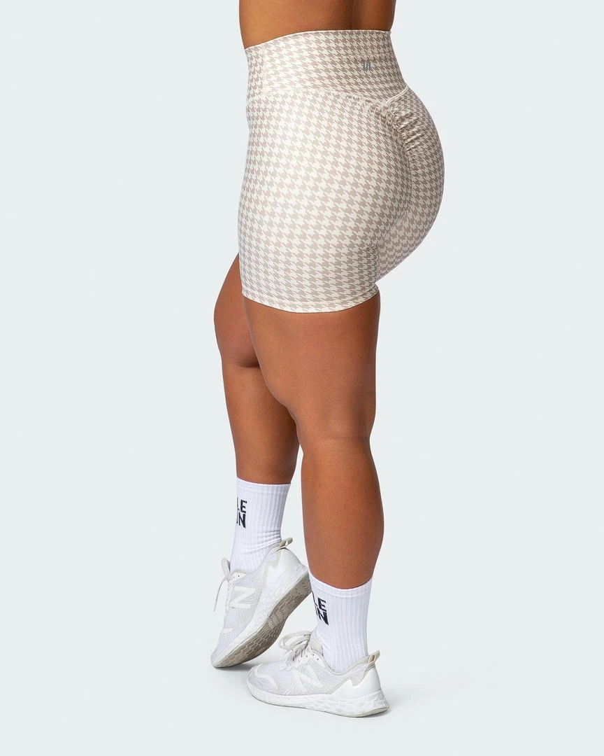 Muscle Nation Everyday Scrunch Bike Shorts - Houndstooth Print 30% EOFY SALE 7 Muscle Nation Everyday Scrunch Bike Shorts - Houndstooth Print 30% EOFY SALE