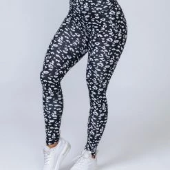 Muscle Nation Signature Full Length Scrunch Leggings - Black Leopard Scrunch Bum