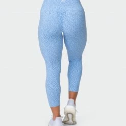 Muscle Nation Welcome To The Club Signature Scrunch 7/8 Leggings - Periwinkle Mini Cheetah Print 14 Muscle Nation Welcome To The Club Signature Scrunch 7/8 Leggings - Periwinkle Mini Cheetah Print