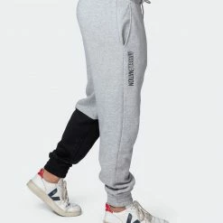 Muscle Nation Fast Break Trackies - Light Grey Marl/Black Winter 20 Muscle Nation Fast Break Trackies - Light Grey Marl/Black Winter