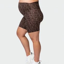 Muscle Nation Maternity Everyday Bike Short - Tonal Giraffe Print 30% EOFY SALE 14 Muscle Nation Maternity Everyday Bike Short - Tonal Giraffe Print 30% EOFY SALE