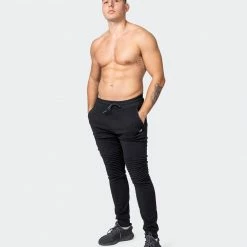 Muscle Nation Winter Moto Tapered Joggers - Black