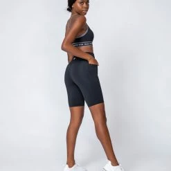 Muscle Nation Motion Pocket Referee Shorts - Black Non Scrunch