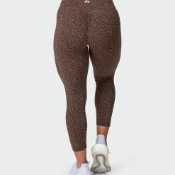 Muscle Nation Signature Scrunch 7/8 Leggings - Chocolate Mini Cheetah Print Welcome To The Club 14 Muscle Nation Signature Scrunch 7/8 Leggings - Chocolate Mini Cheetah Print Welcome To The Club
