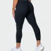 Muscle Nation Signature Scrunch 7/8 Leggings - Black 30% EOFY SALE 2 Muscle Nation Signature Scrunch 7/8 Leggings - Black 30% EOFY SALE