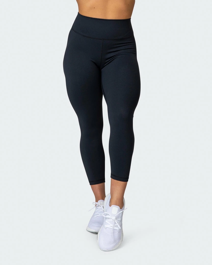 Muscle Nation Signature Scrunch 7/8 Leggings - Black 30% EOFY SALE 3 Muscle Nation Signature Scrunch 7/8 Leggings - Black 30% EOFY SALE