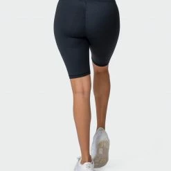 Muscle Nation 30% EOFY SALE Signature Scrunch Referee Length Shorts - Black 11 Muscle Nation 30% EOFY SALE Signature Scrunch Referee Length Shorts - Black