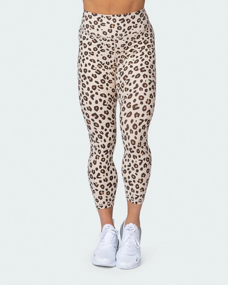 Muscle Nation Signature Scrunch 7/8 Leggings - Cheetah Print (Silicon Patch Logo) 5 Muscle Nation Signature Scrunch 7/8 Leggings - Cheetah Print (Silicon Patch Logo)