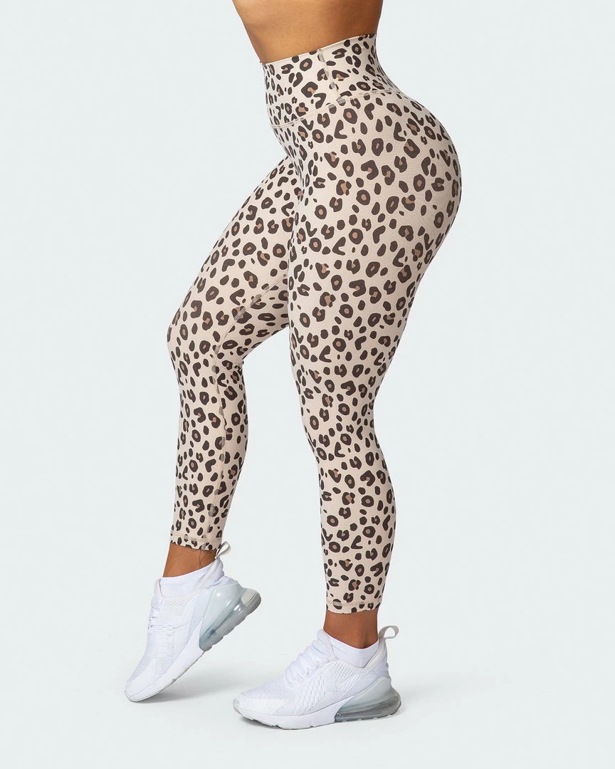 Muscle Nation Scrunch Bum Signature Scrunch 7/8 Leggings - Cheetah Print 7 Muscle Nation Scrunch Bum Signature Scrunch 7/8 Leggings - Cheetah Print