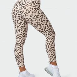 Muscle Nation Scrunch Bum Signature Scrunch 7/8 Leggings - Cheetah Print 14 Muscle Nation Scrunch Bum Signature Scrunch 7/8 Leggings - Cheetah Print