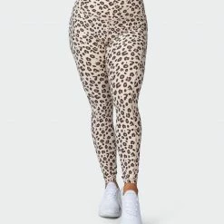 Muscle Nation Superior Squat Pocket Ankle Length Leggings - Cheetah Print