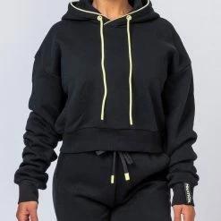 Muscle Nation Warm-Up Cropped Hoodie - Black
