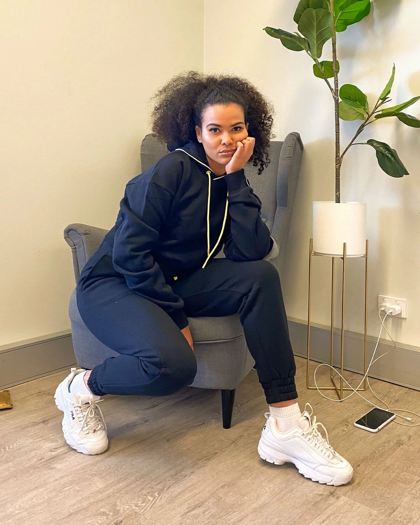 Muscle Nation Warm-Up Cropped Hoodie - Black 6 Muscle Nation Warm-Up Cropped Hoodie - Black